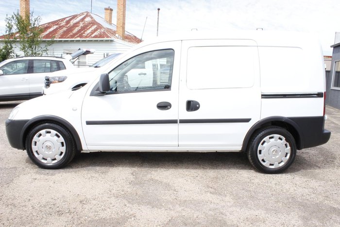 2008 Holden Combo XC MY07.5 Casablanca White