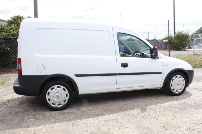 2008 Holden Combo XC MY07.5 Casablanca White
