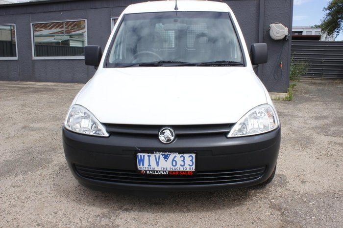 2008 Holden Combo XC MY07.5 Casablanca White