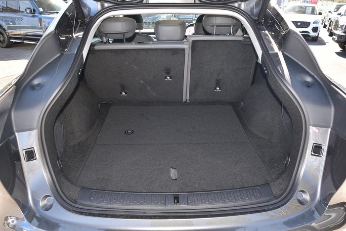 2025 MG IM6 Platinum