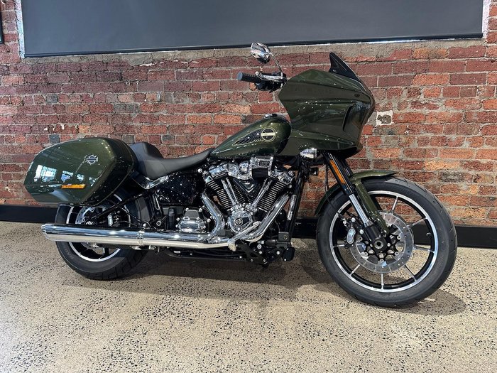 Harley-Davidson Low Rider ST 117 (FXLRST) Softail