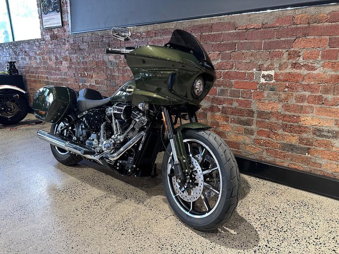 Harley-Davidson Low Rider ST 117 (FXLRST) Softail