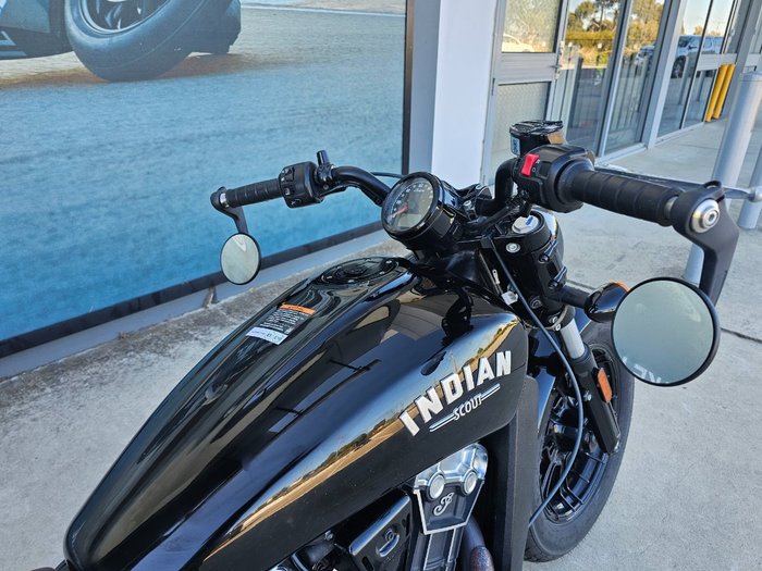 2022 INDIAN SCOUT BOBBER Black
