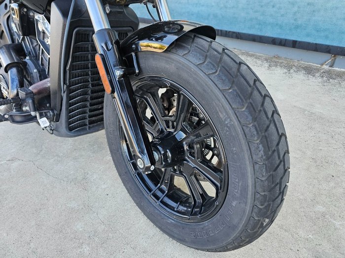 2022 INDIAN SCOUT BOBBER Black