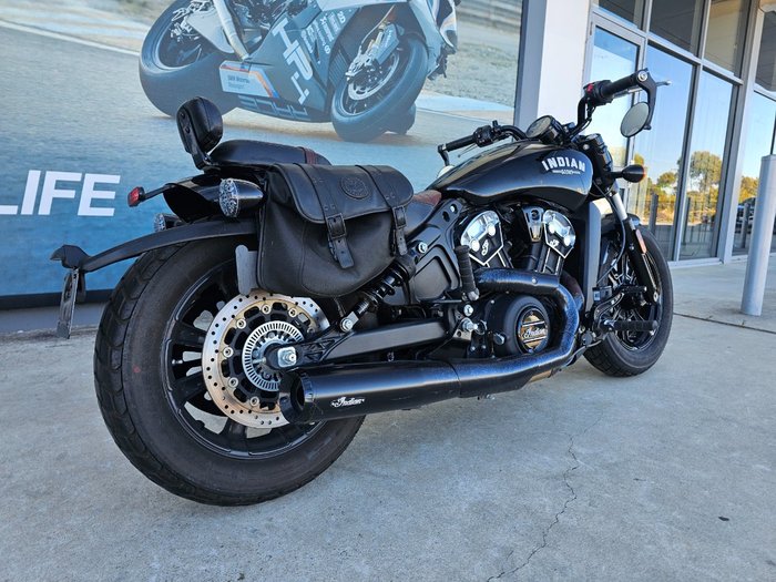 2022 INDIAN SCOUT BOBBER Black
