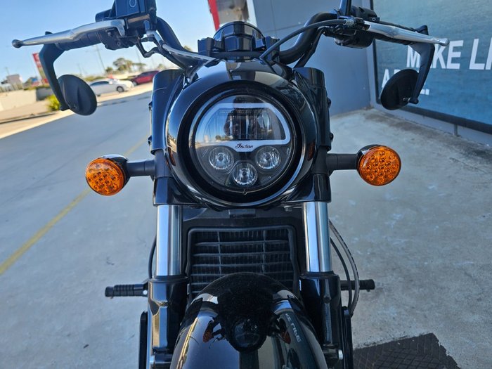 2022 INDIAN SCOUT BOBBER Black