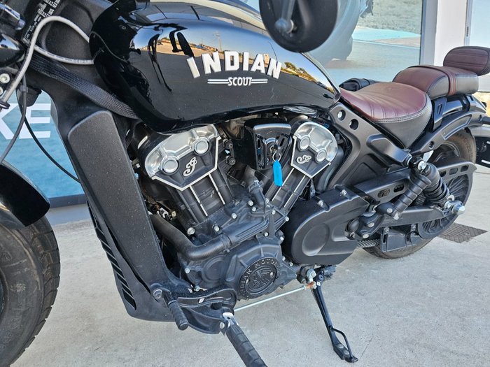 2022 INDIAN SCOUT BOBBER Black