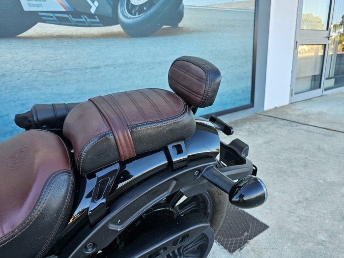 2022 INDIAN SCOUT BOBBER Black