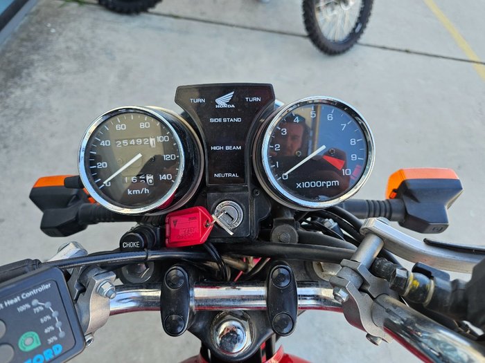 1997 Honda CB250 Red