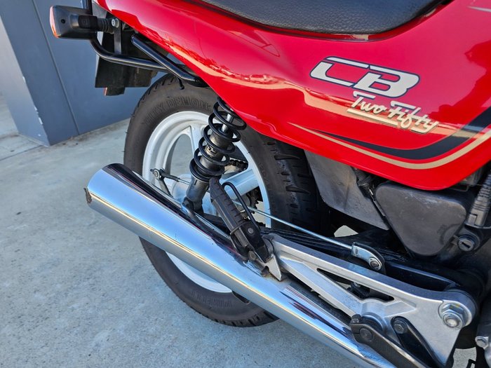 1997 Honda CB250 Red