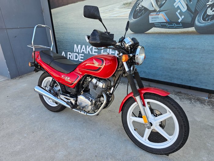 1997 Honda CB250 Red