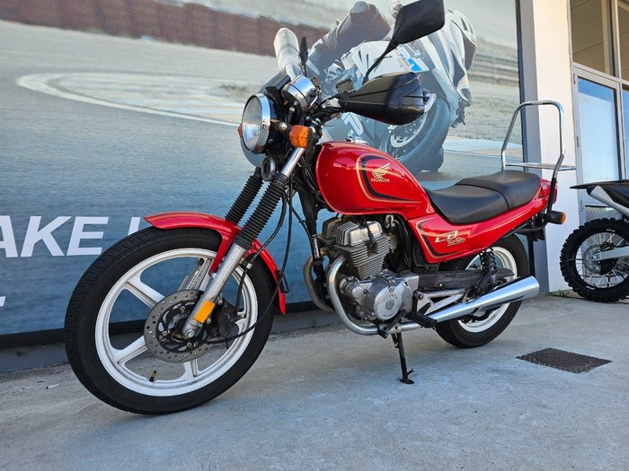 1997 Honda CB250 Red