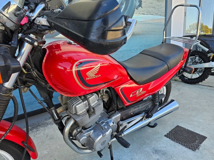 1997 Honda CB250 Red