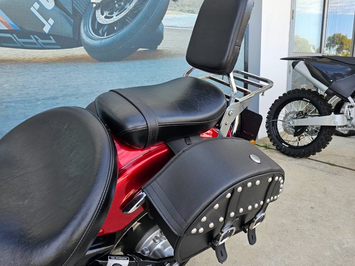 2008 Yamaha XVS1100 V-STAR CUSTOM Red