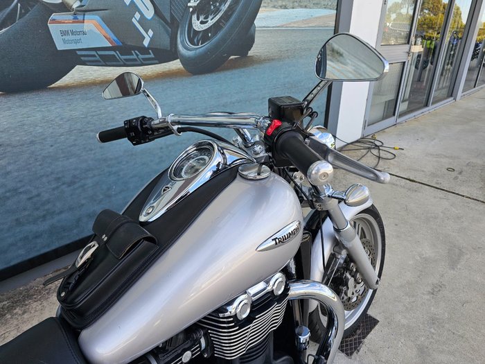 2009 Triumph THUNDERBIRD Black