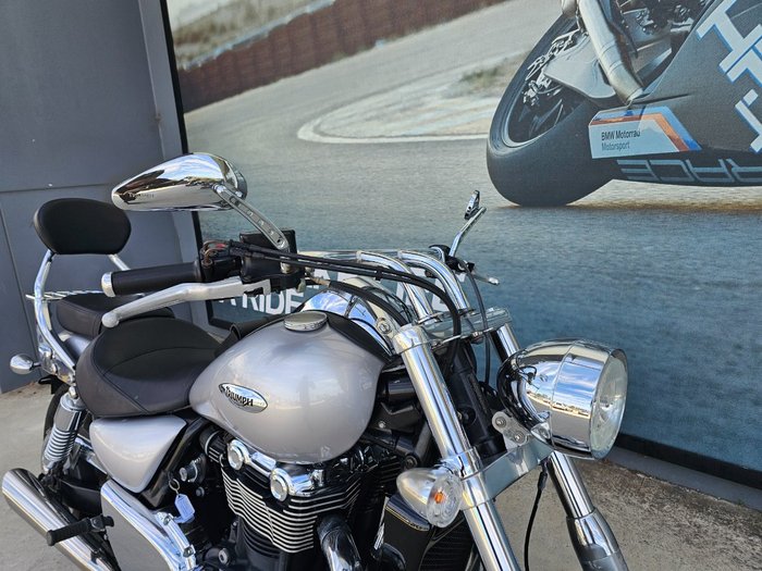 2009 Triumph THUNDERBIRD Black