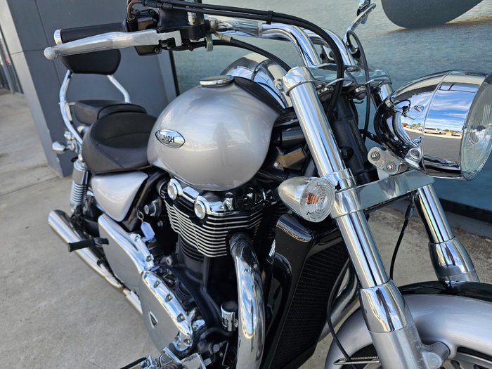 2009 Triumph THUNDERBIRD Black