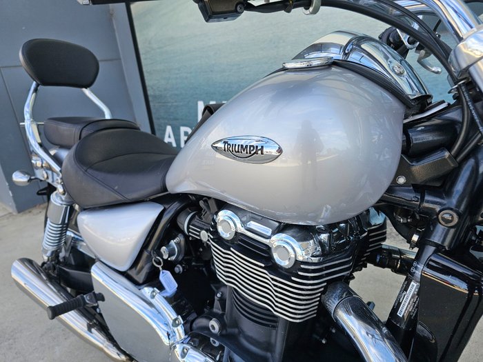 2009 Triumph THUNDERBIRD Black