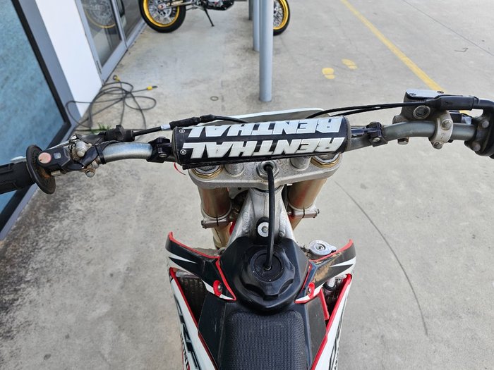 Honda 2010 HONDA 450cc CRF450R Red