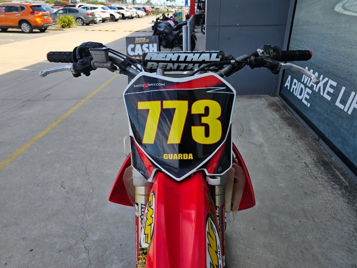 Honda 2010 HONDA 450cc CRF450R Red
