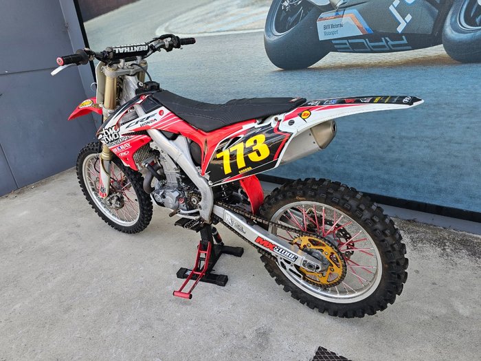 Honda 2010 HONDA 450cc CRF450R Red