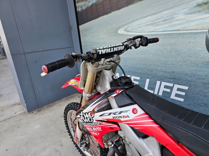 Honda 2010 HONDA 450cc CRF450R Red