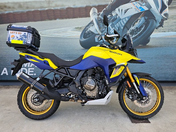 2023 Suzuki V-STROM 800DE Yellow