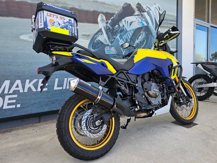 2023 Suzuki V-STROM 800DE Yellow