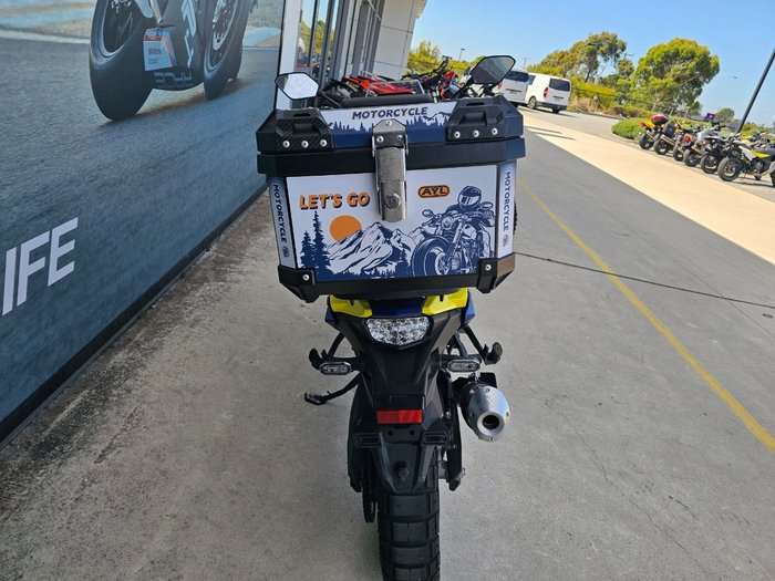 2023 Suzuki V-STROM 800DE Yellow