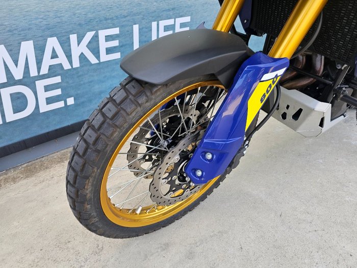 2023 Suzuki V-STROM 800DE Yellow