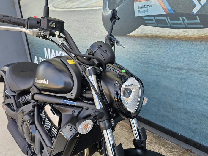 2023 Kawasaki VULCAN S Black