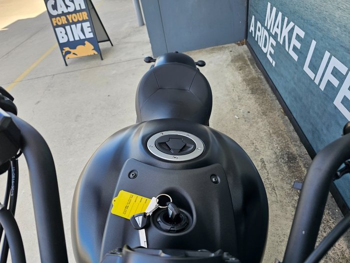 2023 Kawasaki VULCAN S Black