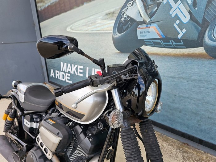 2015 Yamaha C-SPEC BOLT GREY