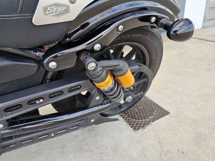 2015 Yamaha C-SPEC BOLT GREY