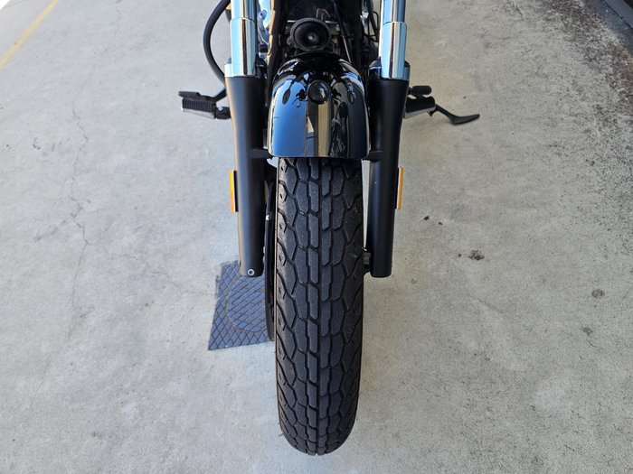 2019 Yamaha XVS650 V-STAR CUSTOM Black