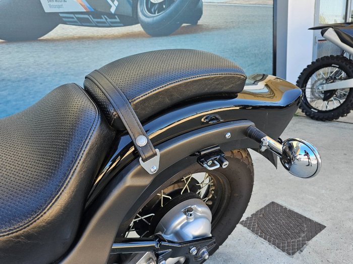 2019 Yamaha XVS650 V-STAR CUSTOM Black