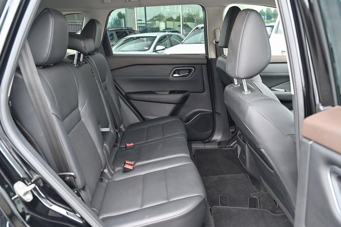 2023 Nissan X-TRAIL ST-L