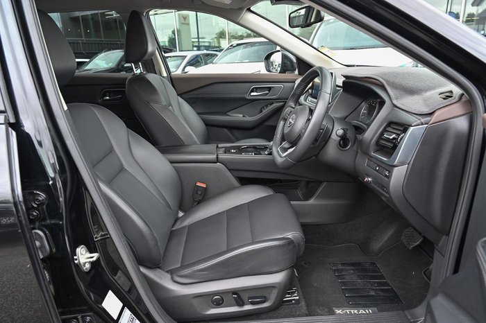 2023 Nissan X-TRAIL ST-L