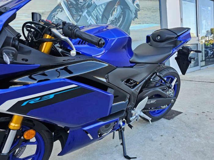 2025 Yamaha YZF-R3