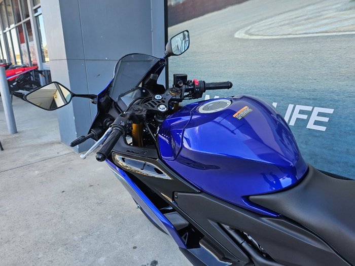 2025 Yamaha YZF-R3