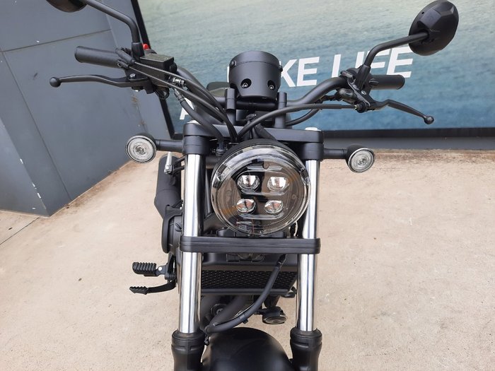 2025 Honda CMX 500 Black