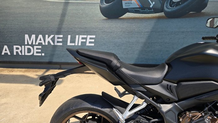 2025 Honda 2025 Honda 650CC CB650RAC SPORTS Black