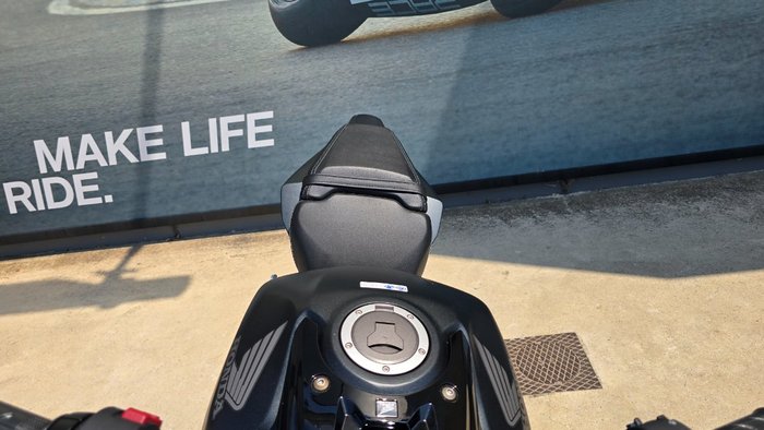 2025 Honda 2025 Honda 650CC CB650RAC SPORTS Black