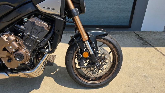 2025 Honda 2025 Honda 650CC CB650RAC SPORTS Black