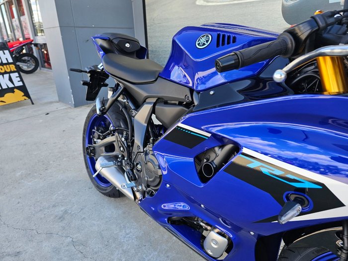 2025 Yamaha YZF-R7LA Blue