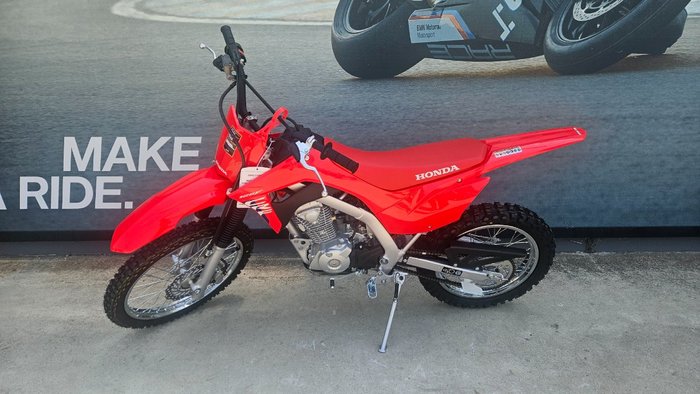2026 Honda 2026 Honda 125CC CRF125FBTURED Red