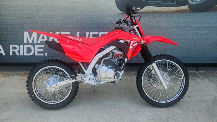 2026 Honda 2026 Honda 125CC CRF125FBTURED Red