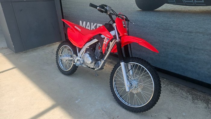 2026 Honda 2026 Honda 125CC CRF125FBTURED Red