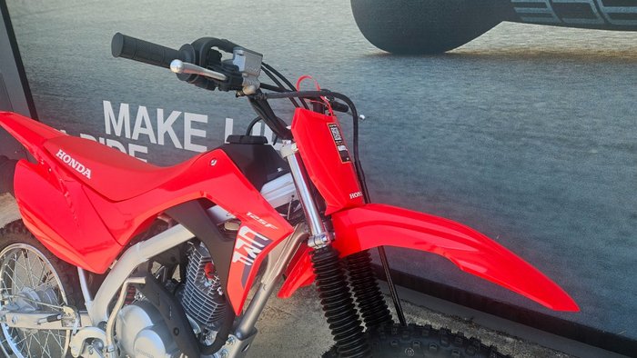 2026 Honda 2026 Honda 125CC CRF125FBTURED Red