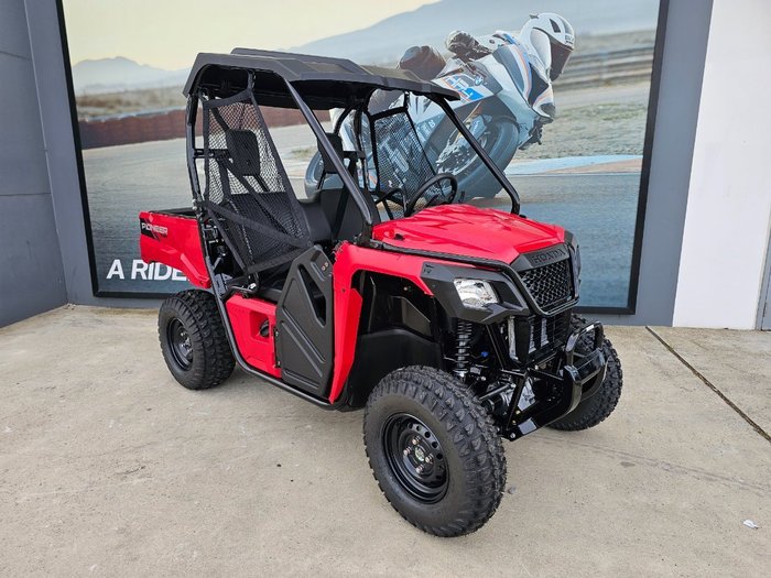 2025 Honda SXS520 PIONEER 520-2 Red